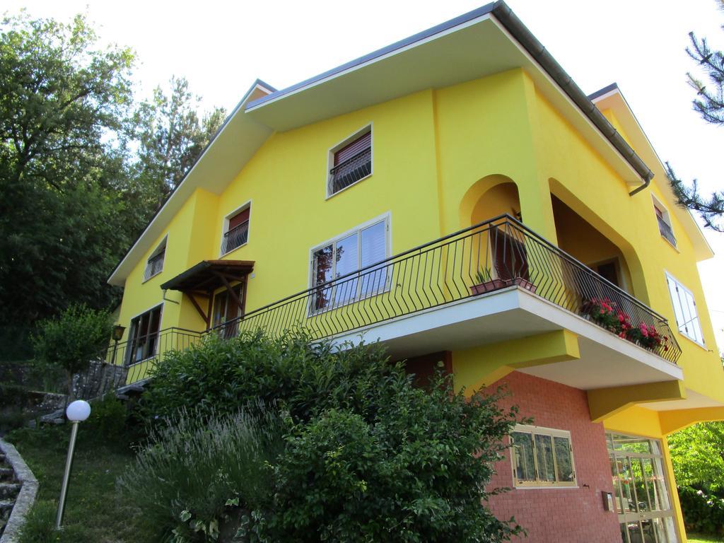Casa Balducci Bed&Breakfast Mercatello sul Metauro Eksteriør bilde